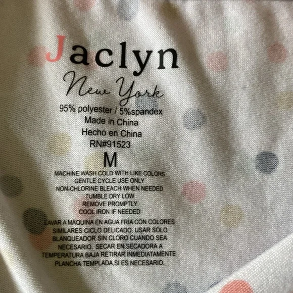 Jaclyn NewYork night shirt. Light gray background w/multicolored dots. Size M - Picture 5 of 5
